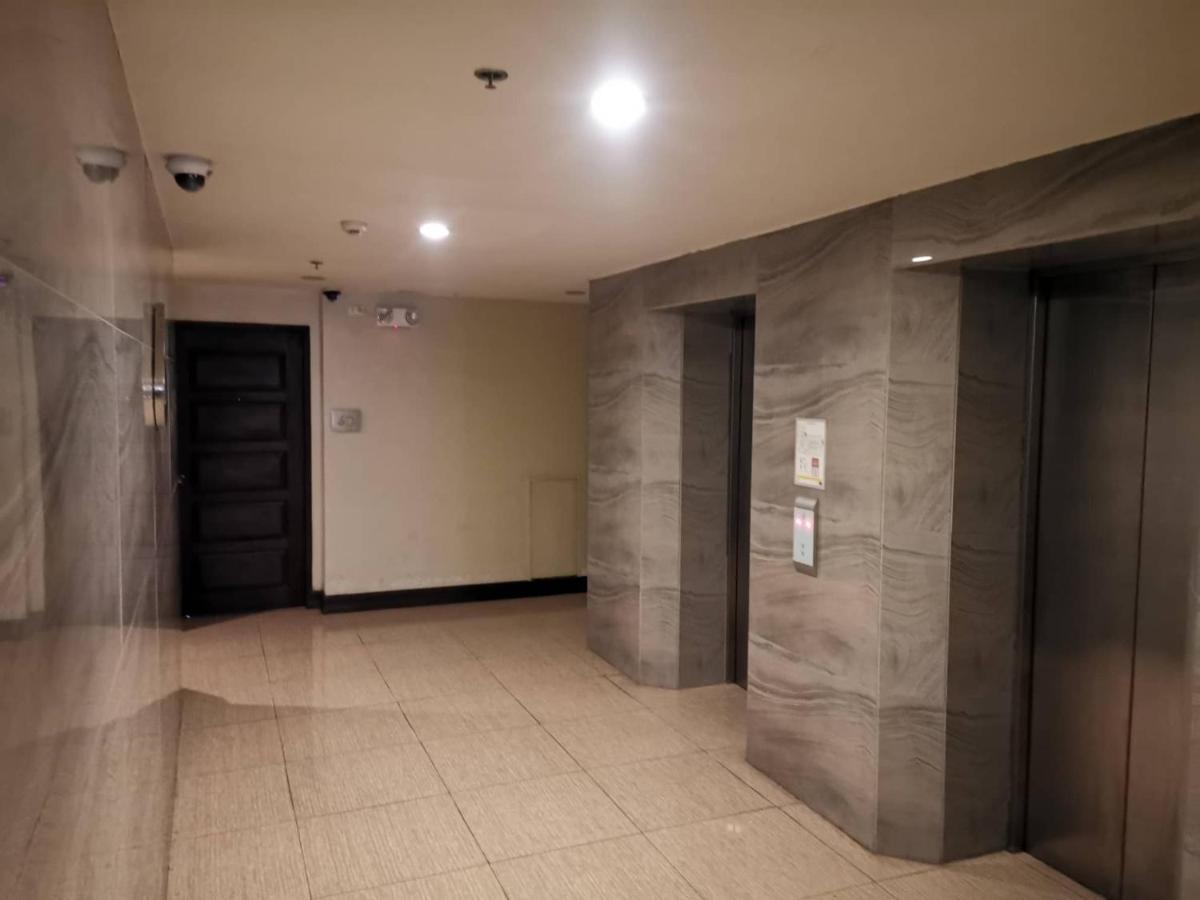 Grand Residences Studio Unit - Walking Distance To It Park 宿务 外观 照片
